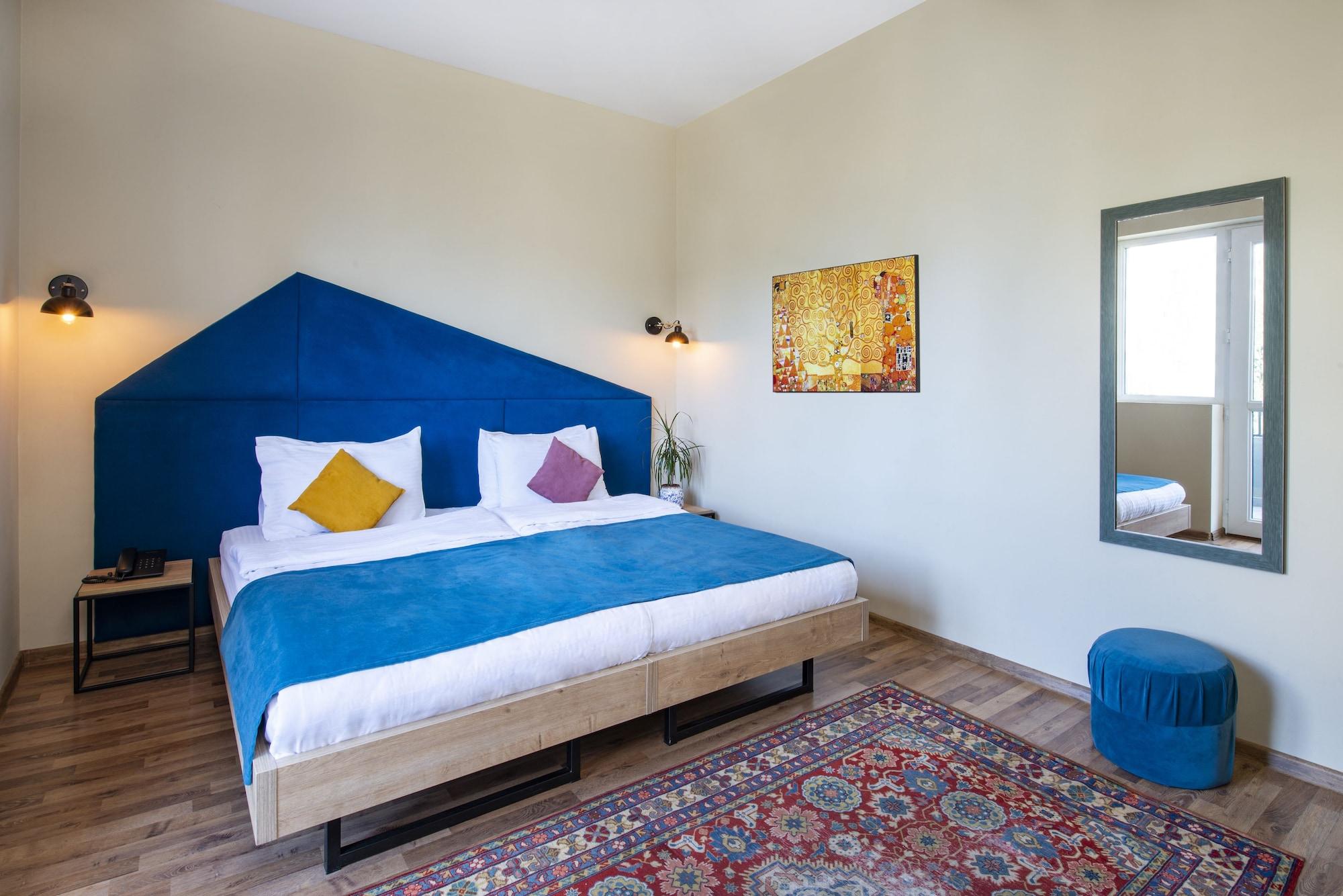 Alphabet Boutique Hotel تبليسي المظهر الخارجي الصورة