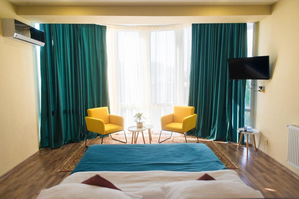 Alphabet Boutique Hotel تبليسي المظهر الخارجي الصورة
