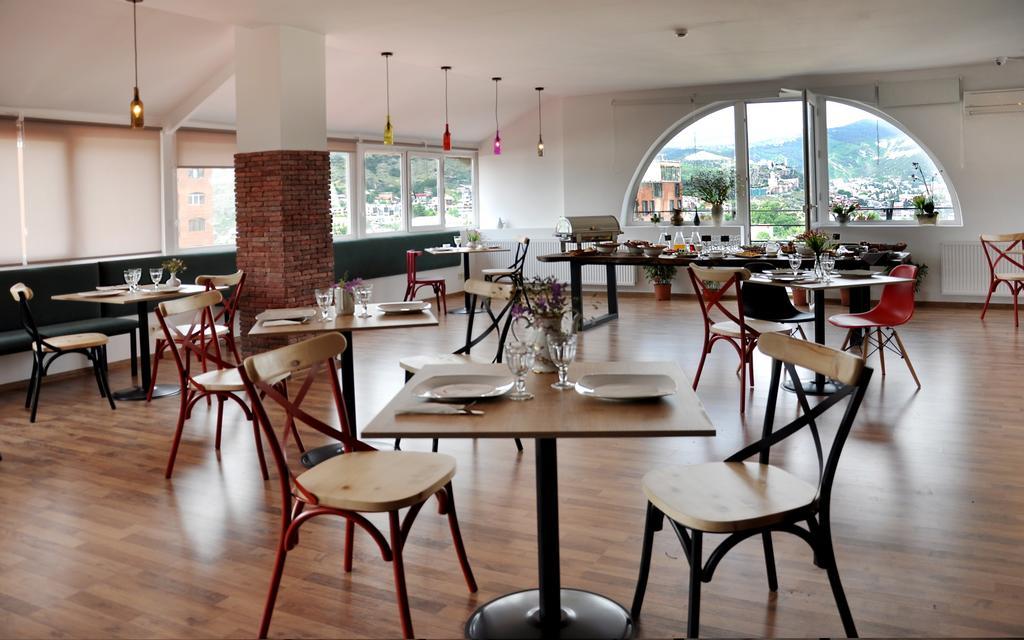 Alphabet Boutique Hotel تبليسي المظهر الخارجي الصورة