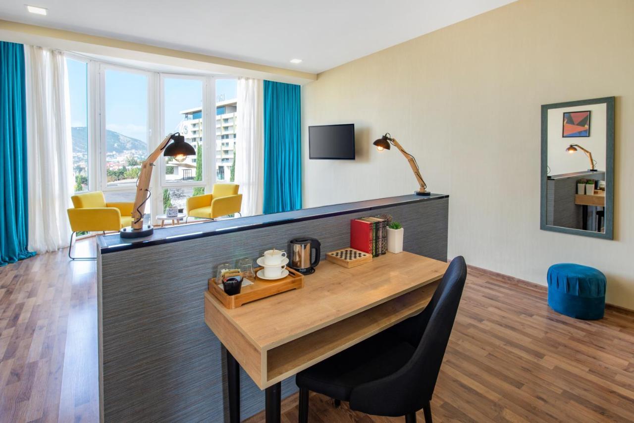Alphabet Boutique Hotel تبليسي المظهر الخارجي الصورة
