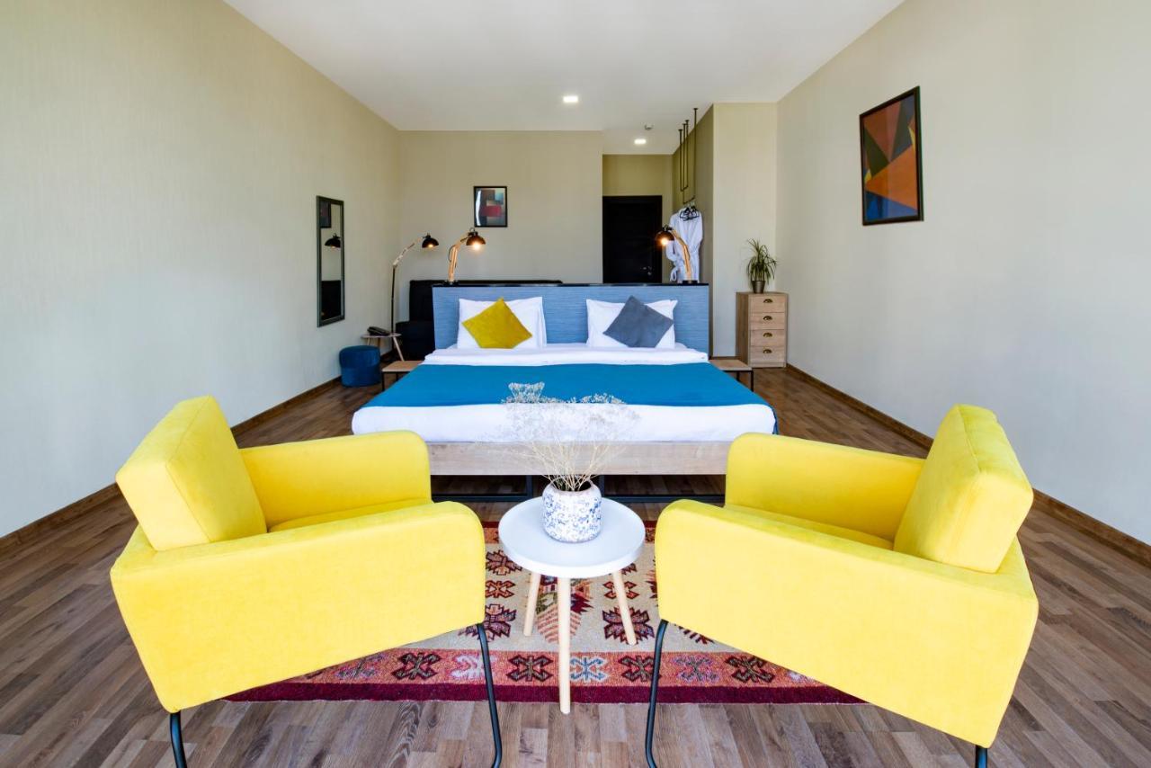 Alphabet Boutique Hotel تبليسي المظهر الخارجي الصورة